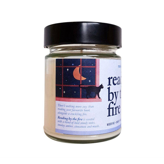 Reading by the Fire | candle: 270 ml - 30+ hours burn time